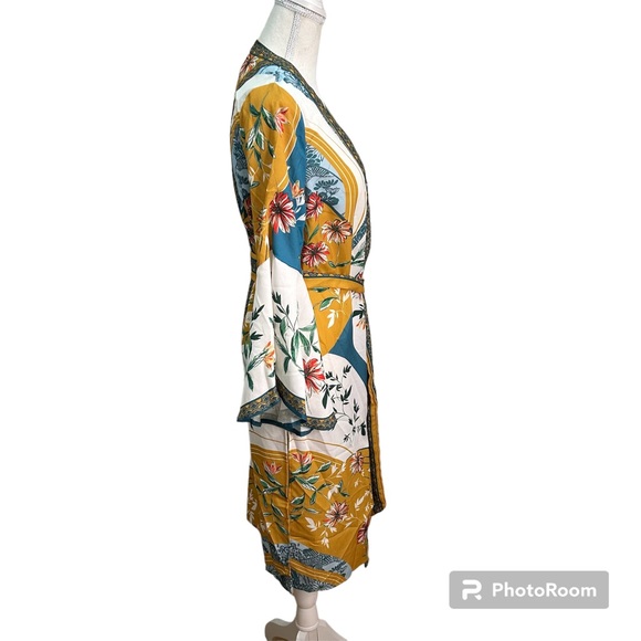 Jealous Tomato Womens Floral Kimono Coverup Bell Sleeve Tie Waist New - Picture 5 of 11
